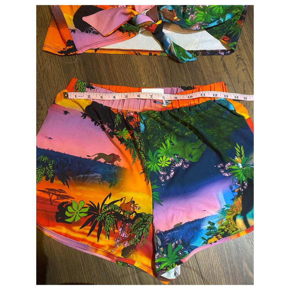 EUC ASOS x Disney Lion King Tropical 2-piece outfit Size 6 top, Size 8 bottom - Picture 11 of 12
